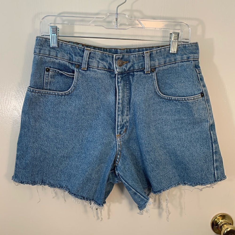 New man EUC high waisted cutoff jean shorts Size 30
